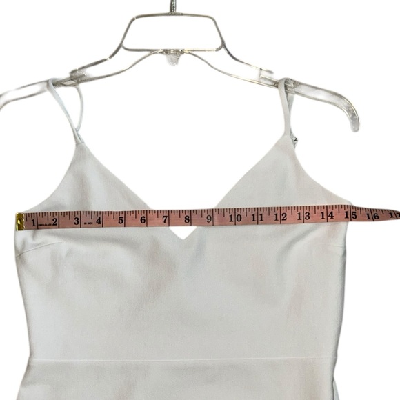 Lulus Stun Like Me White Bodycon Trumpet Hem Midi Dress M - Picture 8 of 12